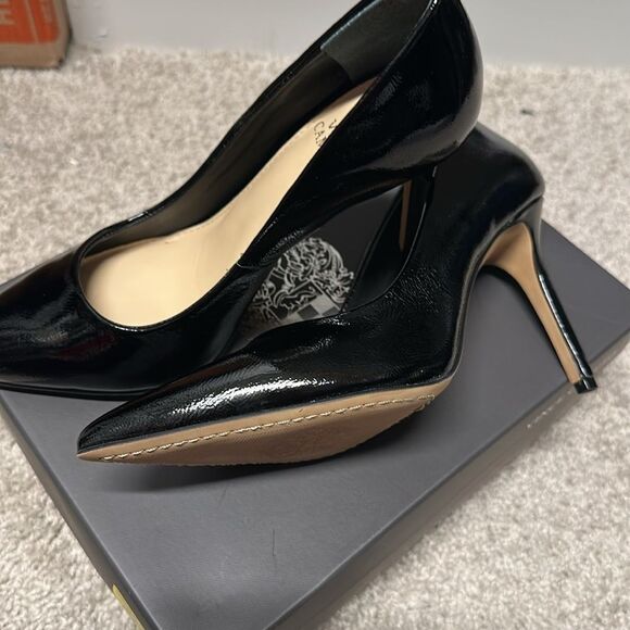 Vince Camuto black patent heels - Picture 4 of 6